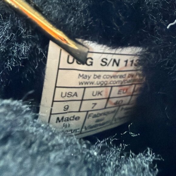 UGG Classic Ultra Mini Platform Boots White Leather Winter Booties Women Size 9 - Picture 6 of 8